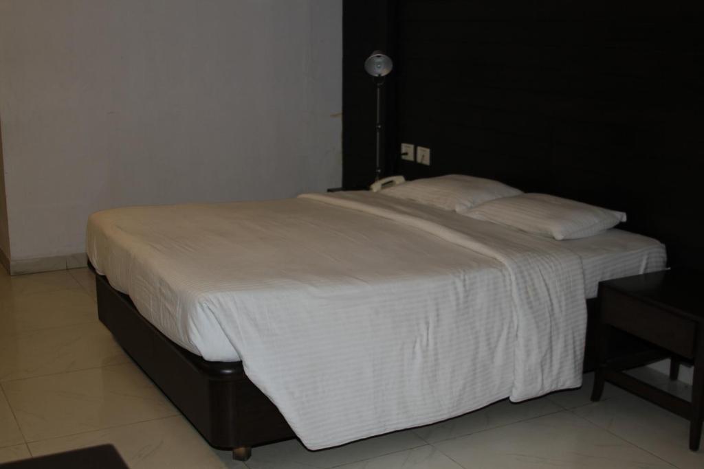 Hotel Saiprakash Хидерабад Стая снимка