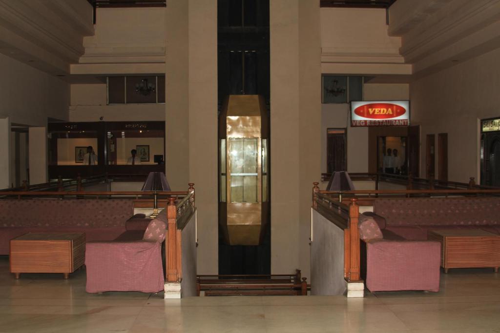 Hotel Saiprakash Хидерабад Екстериор снимка